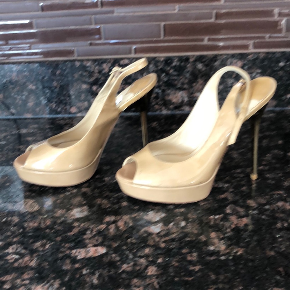 JIMMY CHOO PLATFORM WITH GOLD HEELS